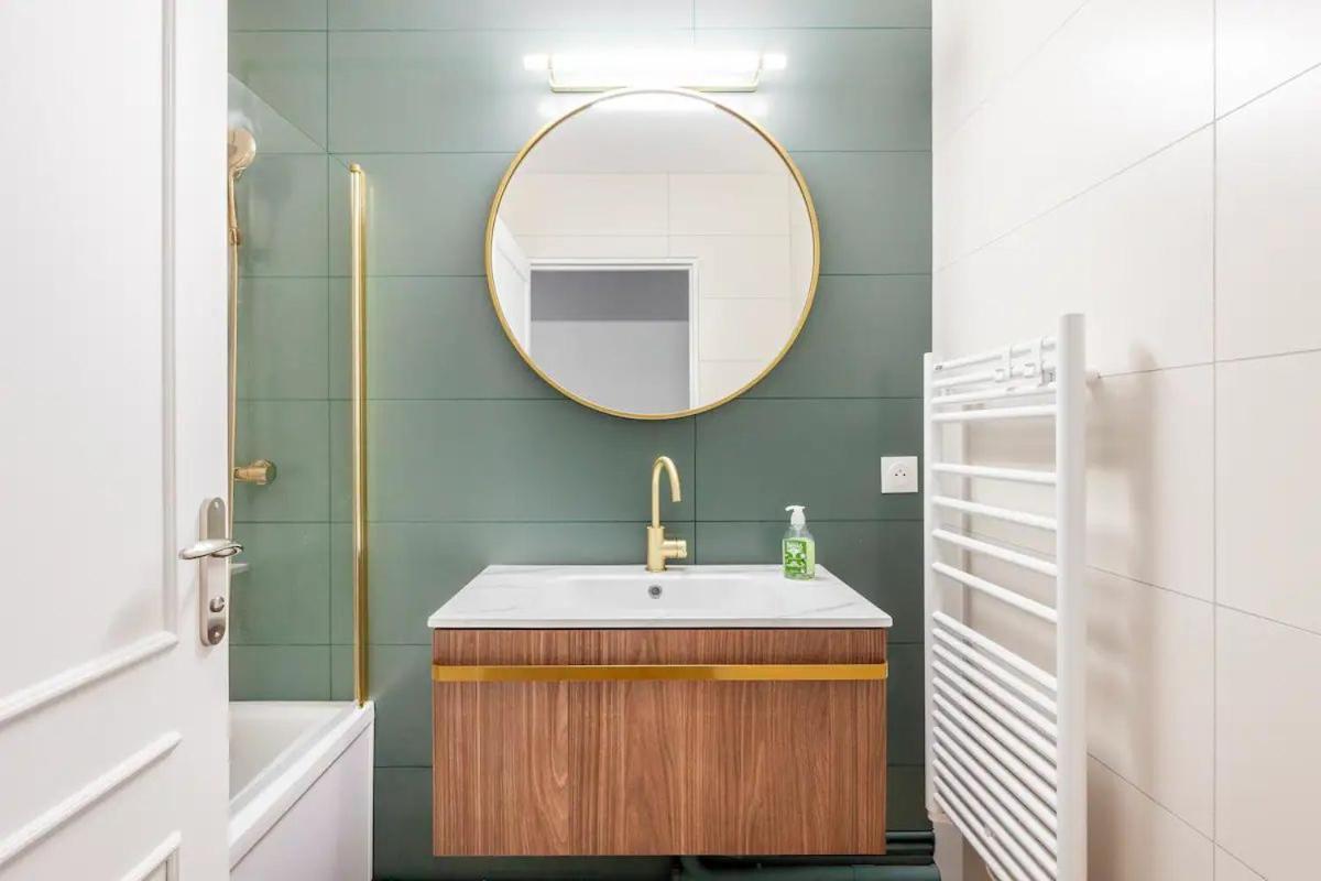 3 Bedroom Flat Close Montmartre París